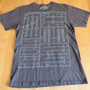 Men’s Ames Bros. Model Kit Missiles Rockets T-shirt M Y2K *VGUC Made In USA